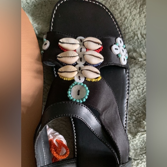 Khaadi Black with Colourful Detail Sandals - Picture 3 of 5